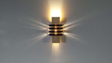 Load image into Gallery viewer, Contemporary wall lamp
